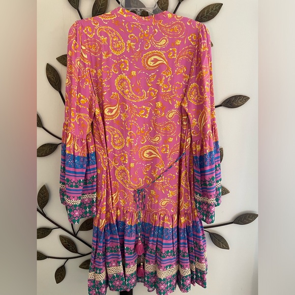 Coco & Carmen Beach Dress - Picture 2 of 16